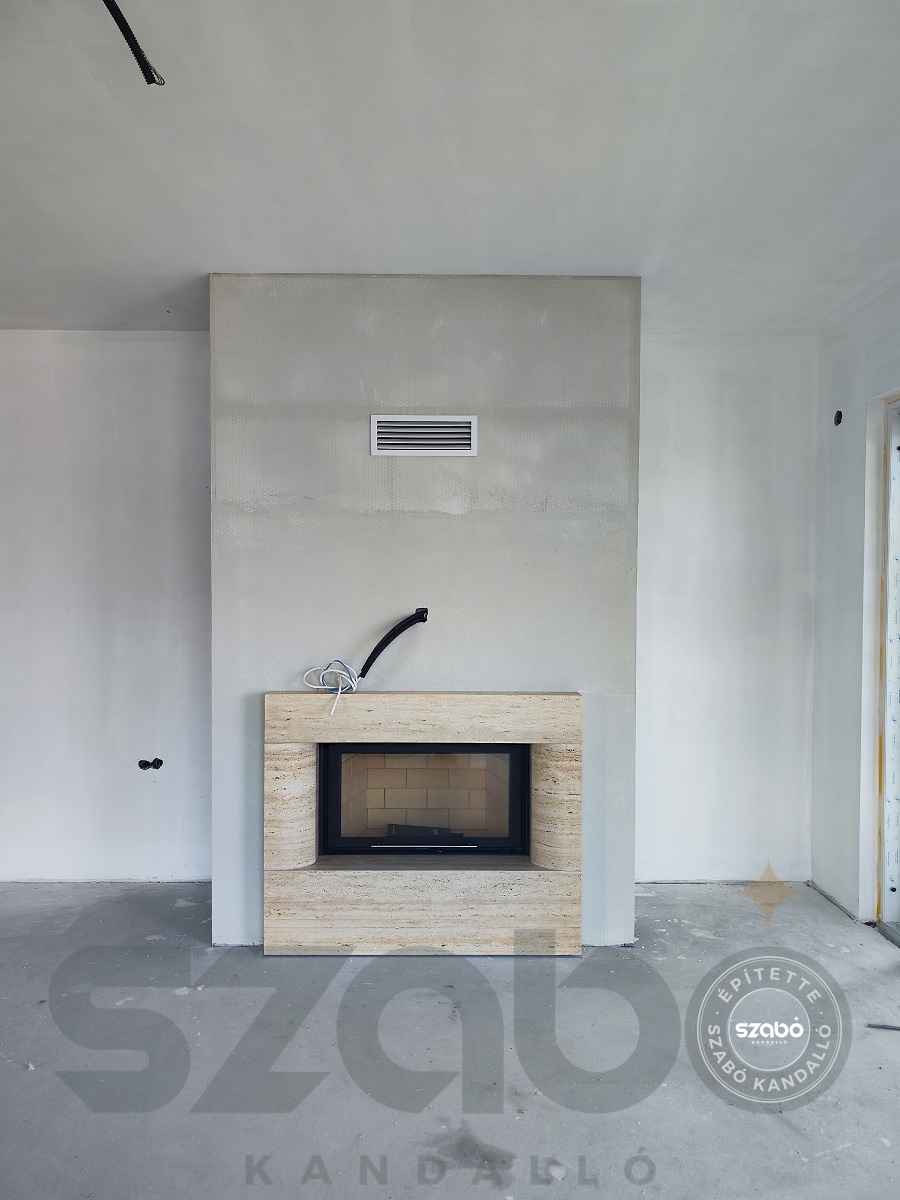 193. Minimál kandalló, Kobok Chopok feltolható ajtós tűztérrel, Szabó Kandalló