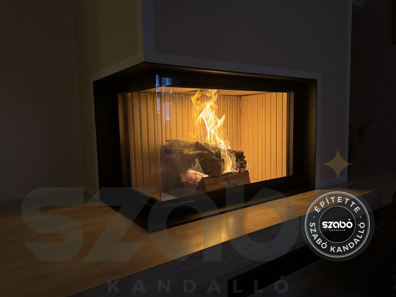 220.d Modern kandalló Brunner 5. generációs 2 oldalon üveges tűztérrel, első begyújtás, Szabó Kandalló